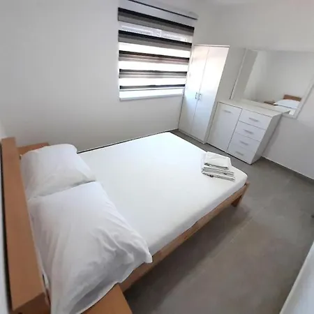 Willa Kovac - 5 Bedroom Private With Pool